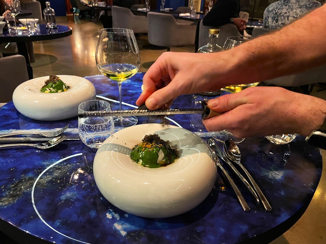 Restaurant STER schittert op de Honingerdijk - De Buik van Rotterdam