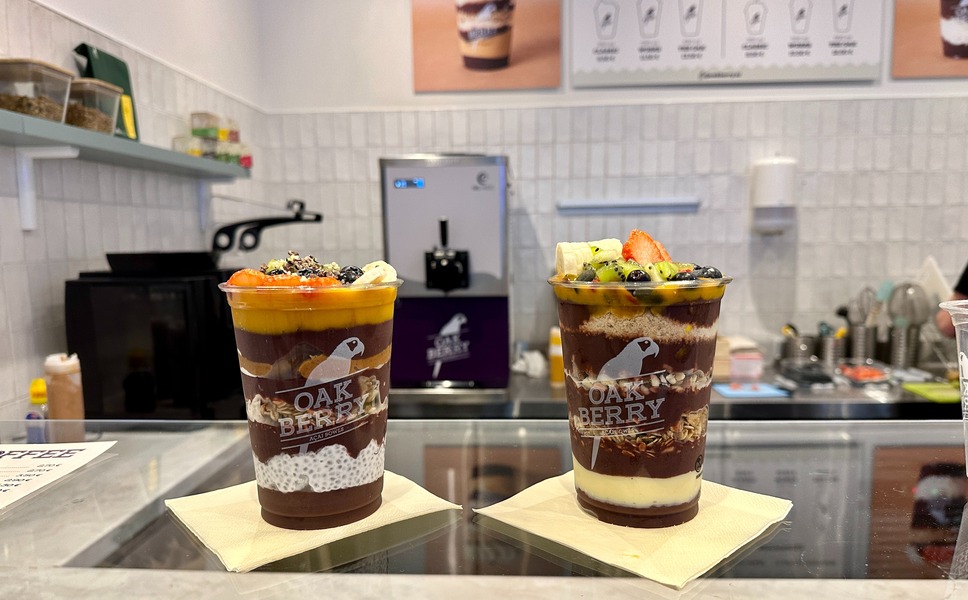 Bouw je eigen açai bowl bij Oakberry in Noord - De Buik van Rotterdam