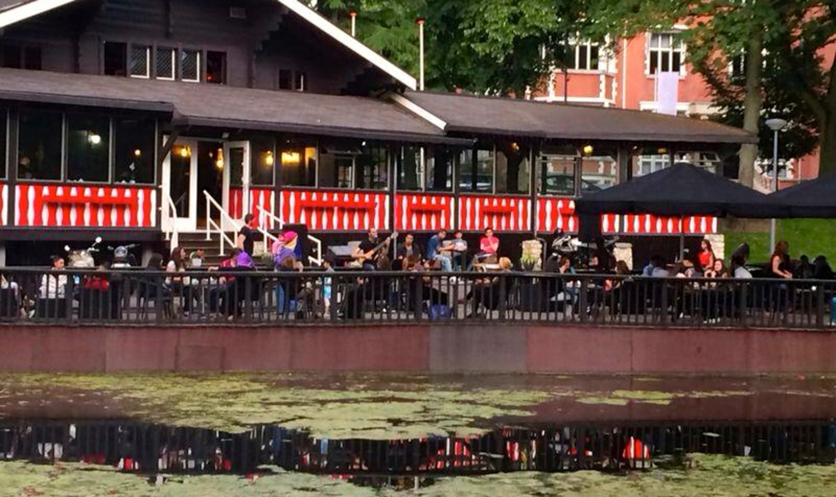 Meer zomerse dagen op komst, dus hop de tuin in De Buik van Rotterdam